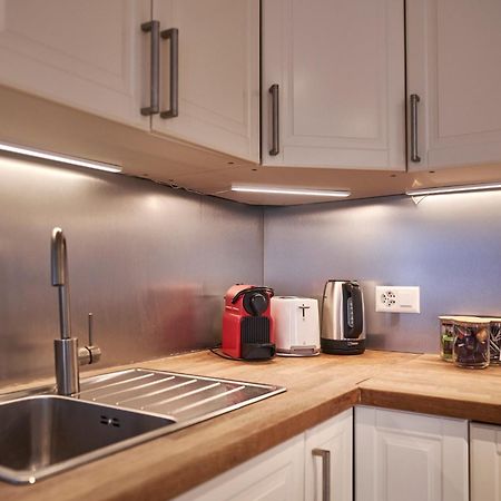2 Bedroom Mountain View Apartment Інтерлакен Екстер'єр фото